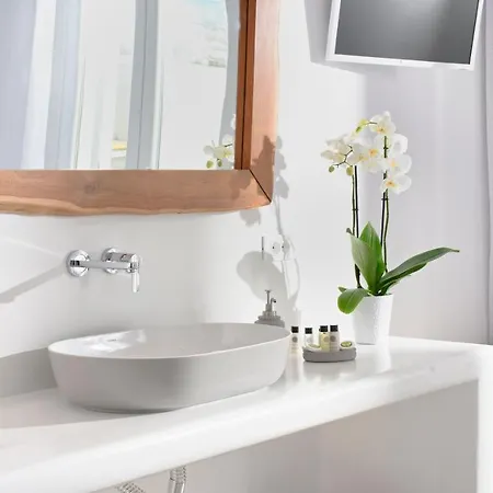 Marietta's Mykonos Town